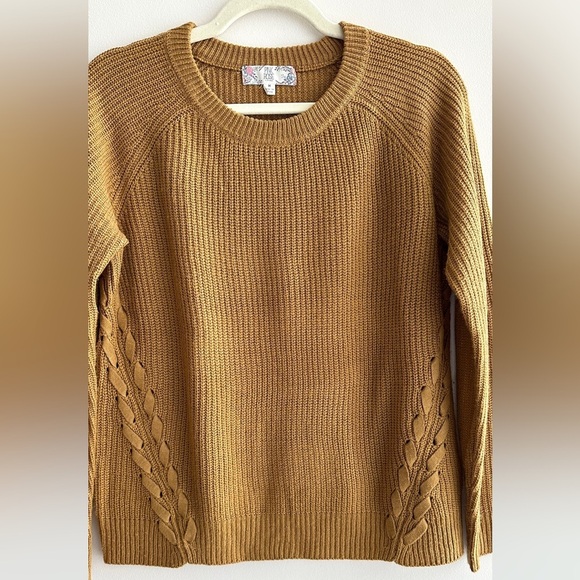 Pink Rose Gold Cable Knit Sweater, Crewneck Sweater, Size Medium - Picture 3 of 16